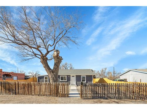 1651 Delphil St, Pueblo, CO, 81006-1718 | Card Image