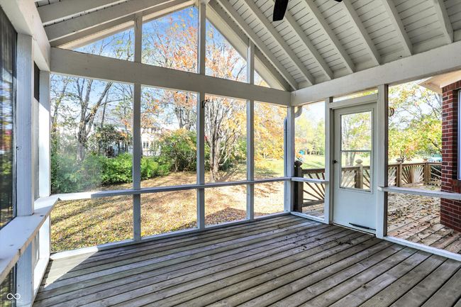 Screened in porch | Image 68