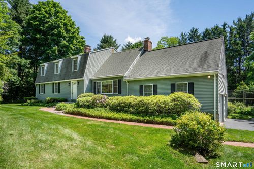 290 Old Farms Rd, Simsbury, CT, 06070-1035 | Card Image