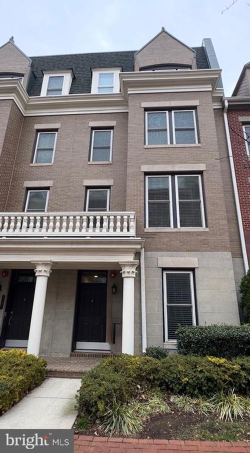 2505 Main Line Blvd, ALEXANDRIA, VA, 22301-1754 | Card Image