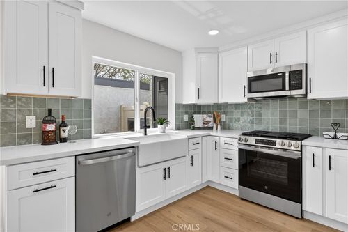 112-1910 W Palmyra, Orange, CA, 92868 | Card Image