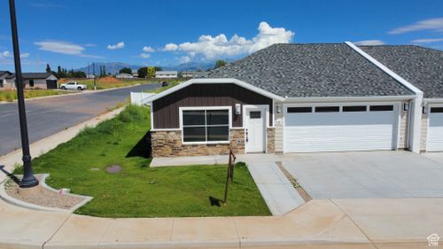 346 W 800 S, Blanding, UT, 84511-3931 | Card Image