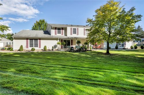 10237 Independence Dr, North Royalton, OH, 44133-3430 | Card Image