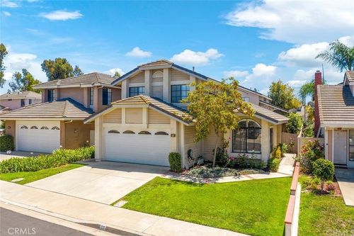 12 Waynesboro, Irvine, CA, 92620-3701 | Card Image