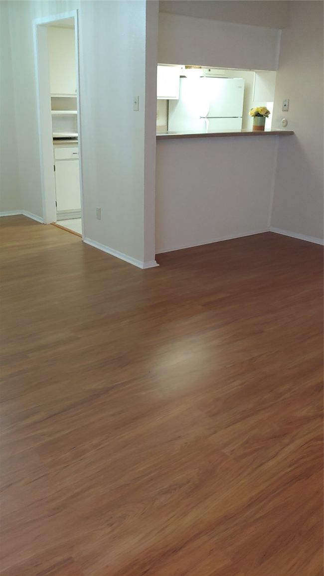 APT-1120 - 12830 Midway Rd, Condo with 1 bedrooms, 1 bathrooms and null parking in Dallas TX | Image 4