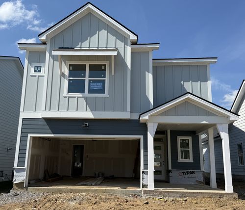 933 Brooklyn Crossing Rd, Gallatin, TN, 37066-5391 | Card Image