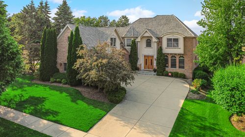 1654 Pebble Beach Way, Vernon Hills, IL, 60061-4516 | Card Image