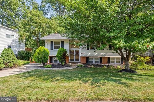 4703 Tara Dr, FAIRFAX, VA, 22032-2037 | Card Image