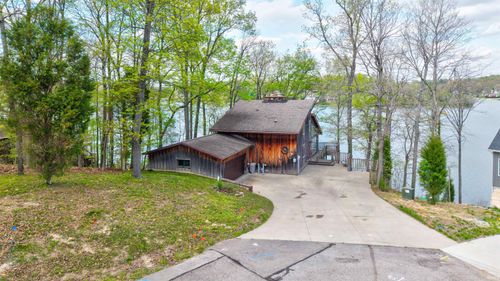 616 S Ski Cir, Santa Claus, IN, 47579-6111 | Card Image