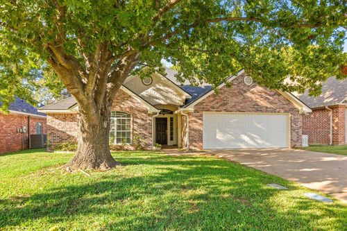 3515 Longmorn Ln, Longview, TX, 75604-1338 | Card Image