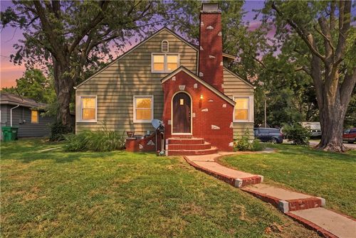 500 W Mill St, Butler, MO, 64730-1040 | Card Image
