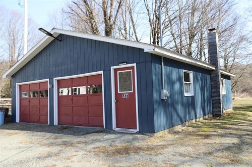 866 Jeffersonville N Branch Rd, North Branch, NY, 12766 | Card Image