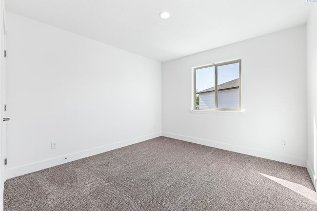 1140 S Underwood Pl, Home with 0 bedrooms, 0 bathrooms and null parking in Kennewick WA | Image 12