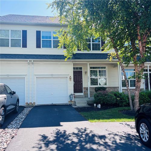 1011 King Way, BREINIGSVILLE, PA, 18031-1482 | Card Image
