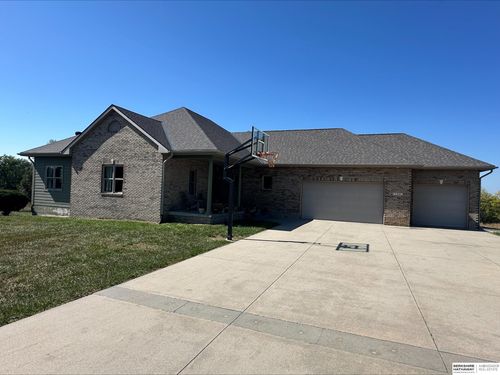 17001 Leisure Ct, Hickman, NE, 68372-7072 | Card Image