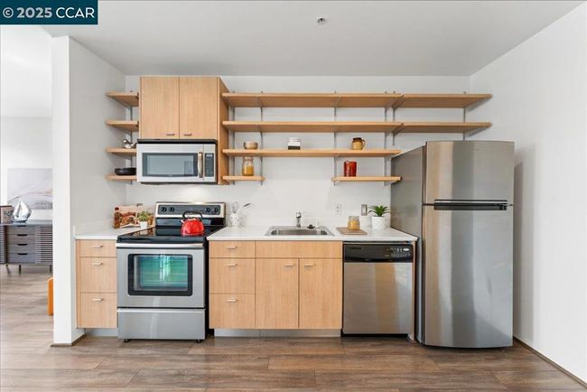 UNIT-365 - 1201 Pine St, Condo with 1 bedrooms, 1 bathrooms and 1 parking in Oakland CA | Image 11
