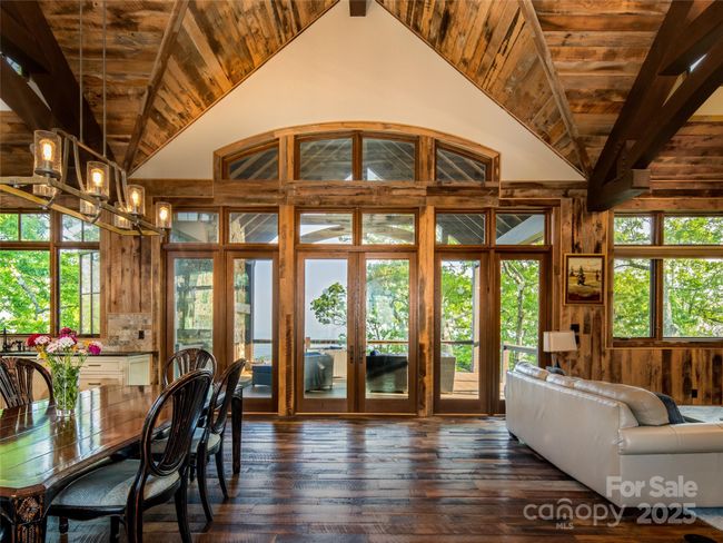 93 N Snow Ridge Dr, House other with 5 bedrooms, 7 bathrooms and null parking in Hendersonville NC | Image 26