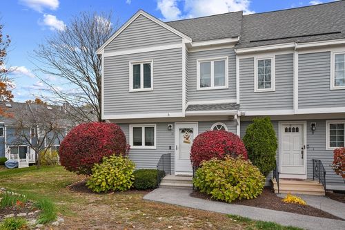 121-11 Merrimack Dr, Merrimack, NH, 03054-4849 | Card Image