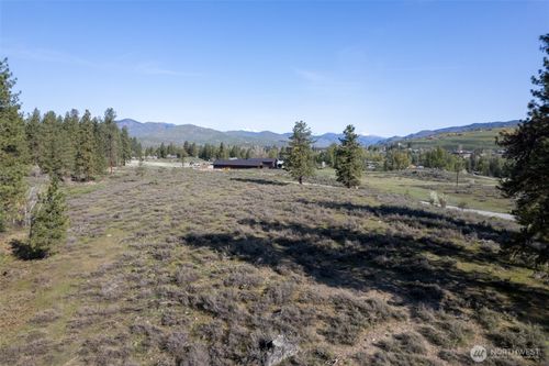 9 Cascadian Way, Winthrop, WA, 98862 | Card Image