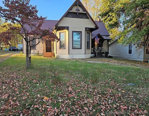 211 W Main St, Henryville, IN, 47126-9762 | Card Image