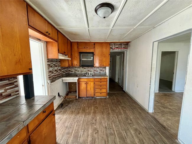 103 Upton Ln, House other with 2 bedrooms, 2 bathrooms and null parking in Brazoria TX | Image 4