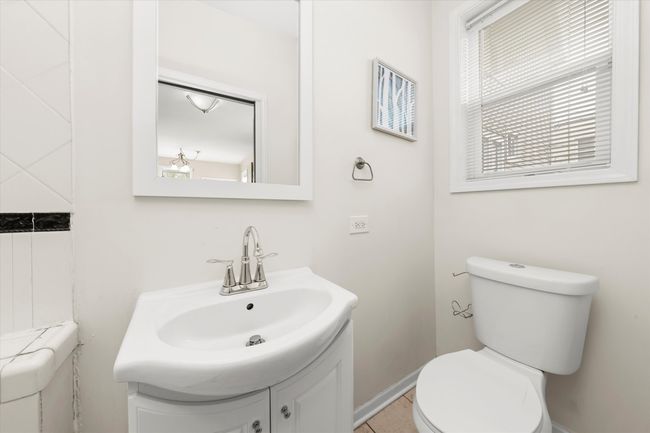 7546 W 61 St St, House other with 3 bedrooms, 2 bathrooms and 2 parking in Summit IL | Image 12