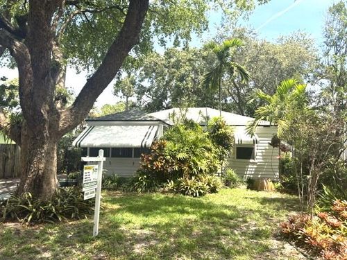 44 Sw 5th St, Dania Beach, FL, 33004-3938 | Card Image