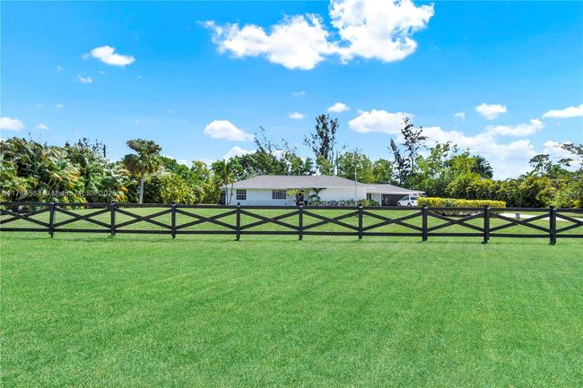 17746 48 Th Ct N, House other with 3 bedrooms, 2 bathrooms and null parking in Loxahatchee FL | Image 40