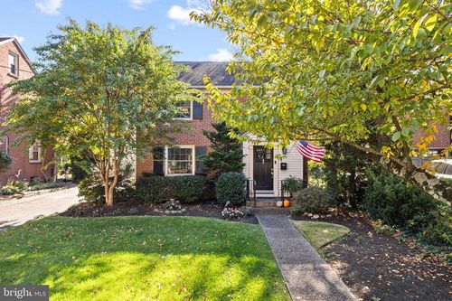 634 W Redman Ave, HADDONFIELD, NJ, 08033-2756 | Card Image