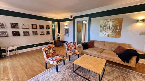 d4-11426 Cedar Glen Pkwy, Cleveland, OH, 44106-2656 | Card Image