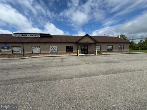 4922 Williamsport Pike, Martinsburg, WV, 25404-6577 | Card Image