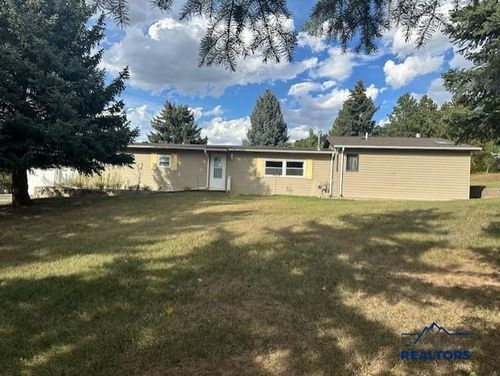 2602 Springbrook Rd, Rapid City, SD, 57702-7067 | Card Image