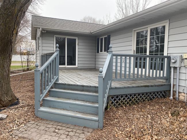 Deck | Image 26