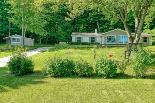 1555 County Road Nn, Neosho, WI, 53059-9408 | Card Image