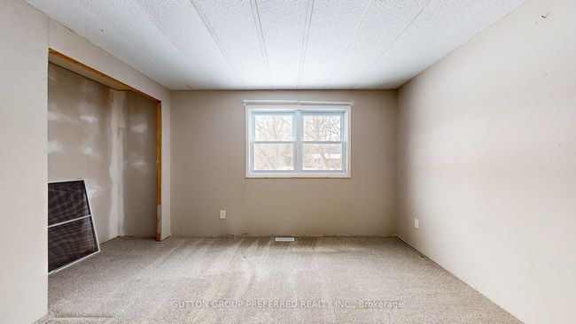 53768 Vienna Line, Home with 5 bedrooms, 2 bathrooms and 10 parking in Port Burwell ON | Image 27