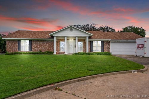 1533 Terrill Cir, Sapulpa, OK, 74066-2567 | Card Image