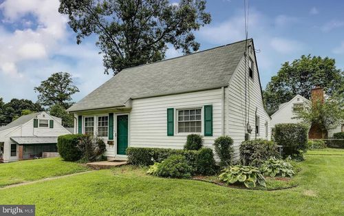 114 Colburn Dr, MANASSAS PARK, VA, 20111-1852 | Card Image