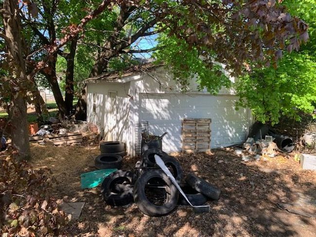 733 Cadillac St, House other with 2 bedrooms, 1 bathrooms and null parking in Flint MI | Image 14