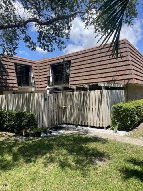 1221 12th Ln, Palm Beach Gardens, FL, 33418-3579 | Card Image