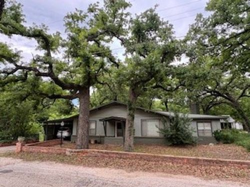 101 E 6th St, Shady Shores, TX, 76208-7007 | Card Image