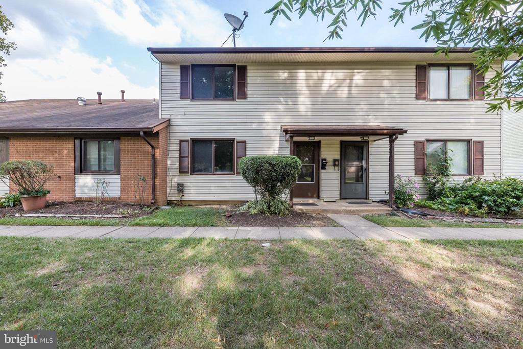 Alameda Ct, Alexandria, VA 22309