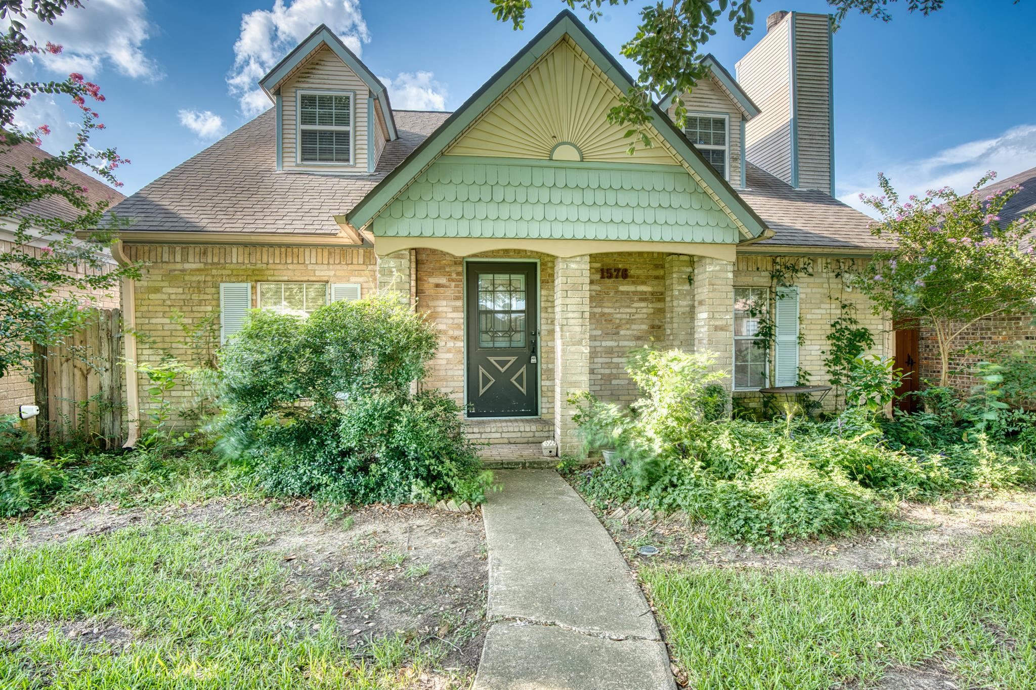 Bryant Way, Beaumont, TX 77706