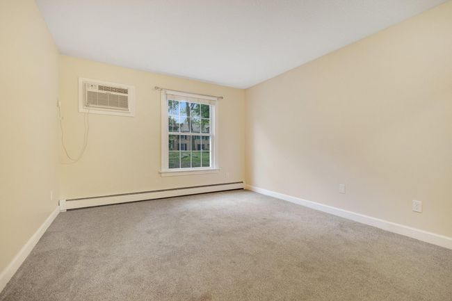 APT-4 - 4584 Cedar Lake Rd S, Condo with 2 bedrooms, 1 bathrooms and null parking in Saint Louis Park MN | Image 19