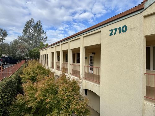 2710 Eureka Way, Redding, CA, 96001 | Card Image