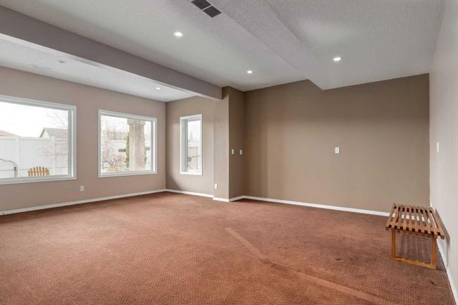 191 Sienna Park Drive Sw, House other with 4 bedrooms, 4 bathrooms and 4 parking in Calgary AB | Image 39