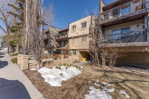 307 - 60 38 A Avenue Sw, Home with 1 bedrooms, 1 bathrooms and 1 parking in Calgary AB | Card Image