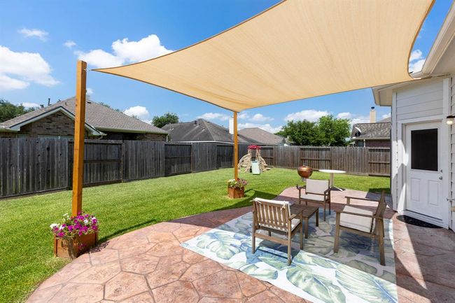 4613 Meridian Park Dr, House other with 3 bedrooms, 2 bathrooms and 2 parking in Pearland TX | Image 32