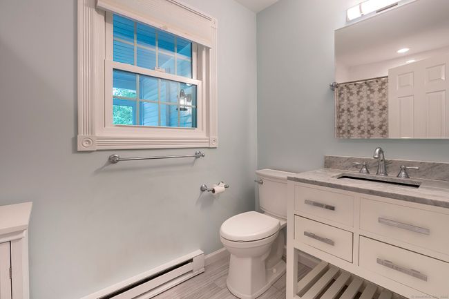 49 Lamppost Dr, House other with 4 bedrooms, 3 bathrooms and 4 parking in Redding CT | Image 13