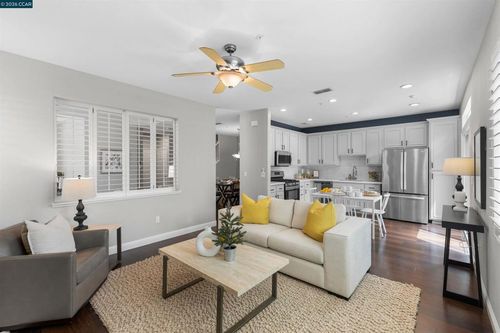 121 Enchanted Way, San Ramon, CA, 94583-1266 | Card Image