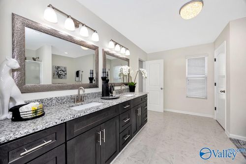 156 Brockton Dr, Madison, AL, 35756-4045 | Card Image